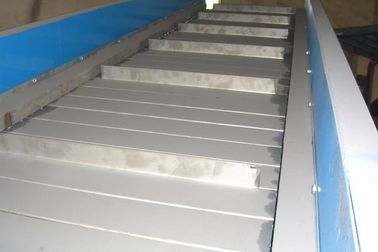 Tapis de convoyeur à mailles d'acier inoxydable, tapis à lattes, tapis à bande, tapis à dessus ouvert, tapis à dessus plat pour l'industrie de la surgélation